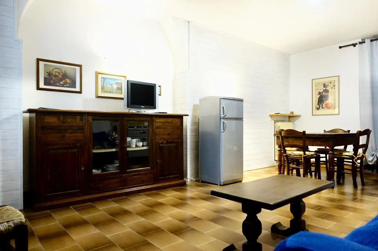 Agriturismo Montioni Sovicille 0*,  Italië